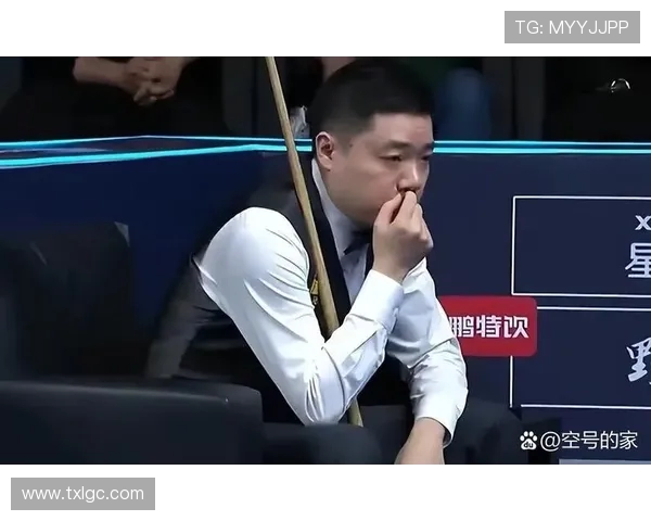 4月25日丁俊晖迎战世界斯诺克冠军期待精彩对决与巅峰表现